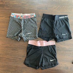 Nike Spandex Short Bundle Small